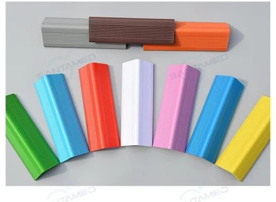Benzi de colț din plastic